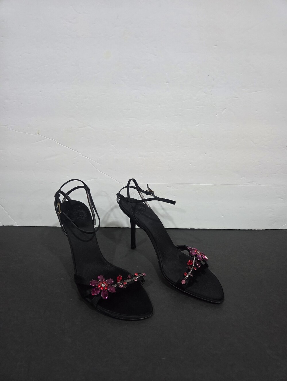 Escada Black Satin High Heel Sandals with Pink Crystal Embellishment Sz.38/7,5